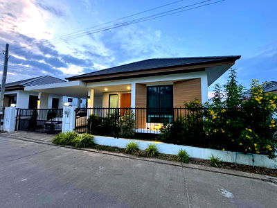 Houses for rent Chiang Mai Premium Outlet : House for  rent  with  3 bedrooms   and  2 toilets.