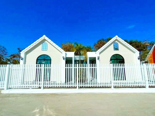 รูป วัดพระเจ้าสององค์ 500 ม. ให้เช่าบ้าน 3นอน 2 น้ำ สันป่าตอง เชียงใหม่ 54ตร.วา.เทศบาล ต.ยุหว่า 1.8 กม. ตกแต่งครบพร้อมเฟอร์ฯ - รูปที่ 6/8