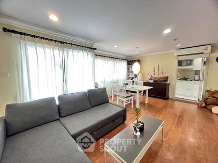 1-BR Condo at Lumpini Suite Sukhumvit 41 near BTS Phrom Phong (ID 2369448)
