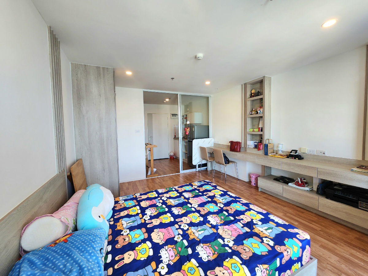 รูป **ห้องนี้ว่างครับผม สภาพใหม่มาก**ให้เช่า ลุมพินี พาร์ค บรม-สิรินธร ห้องสวย วิวดีมากๆ ครัวปิดแยกเป็นสัดส่วน พร้อมอยู่แล้ว มีรถรับส่งMRT สิรินธร - รูปที่ 10/58