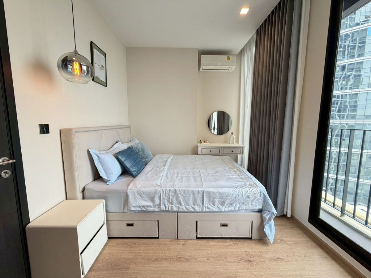 picture Noble Around Ari Brand New 1 Bedroom Corner Room on High Floor Take Pearl Bangkok View - 8/12