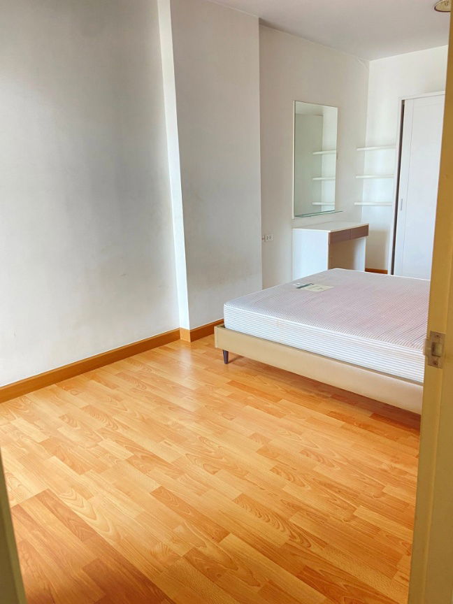 รูป S859 [ขาย] Supalai City Resort Ratchada–Huaikwang 💥 ราคาเพียง 2.45 ล้านบาท 📍 MRT ห้วยขวาง - รูปที่ 5/17