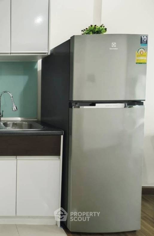 picture 1-BR Condo at Supalai Lite Sathorn-Charoenrat in Bang Khlo (ID 2442854) - 3/4