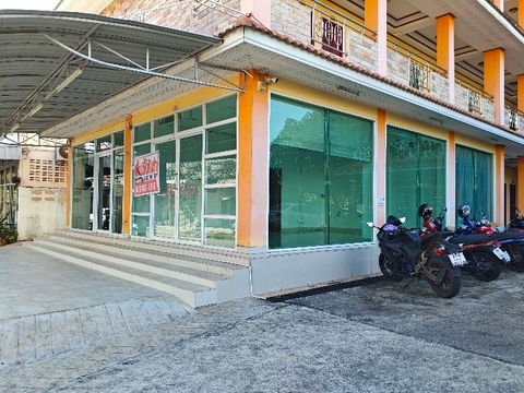 พื้นที่ให้เช่า ใกล้ชุมชน ที่จอดรถสะดวก