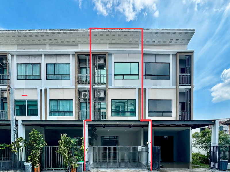 ขายทาวน์โฮม : ขายด่วน ทาวน์โฮม 3 ชั้น สไตล์ Modern ต่อเติมเต็มพื้นที่ เหมือนบ้านมือหนึ่ง | ฟังก์ชันใหญ่ 4 ห้องนอน ทำเลทอง ใกล้ทางด่วน