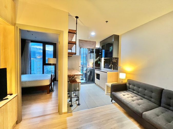 *** ให้เช่าคอนโด : เดอะเบส การ์เด้น- พระราม9 ห้องสวย เฟอร์ครบ ห้องน้ำในห้องนอน (The Base Garden -Rama9) ***