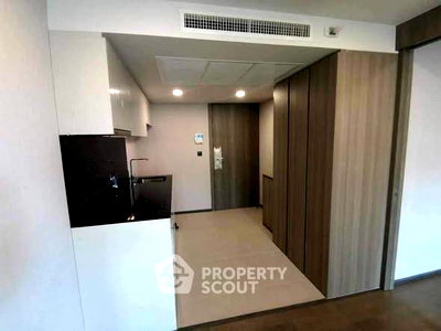Condos for sale Suan Dusit University : 1-BR Condo at Klass Siam near BTS National Stadium (ID 2441090)