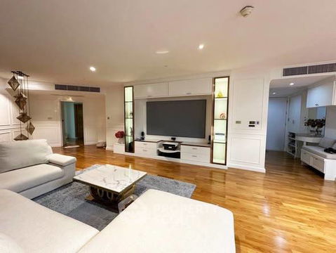 4-BR Condo at Watermark Chaophraya near BTS Krung Thon Buri (ID 2440995)