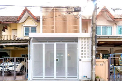ทาวน์โฮม สถาบันการจัดการปัญญาภิวัฒน์ : 🏡ขายบ้าน รีโนเวทใหม่ รีบจองด่วน 📌ทาวน์เฮ้าส์สนามบินน้ำ 17 ตารางวา  📌📌ราคาเพียง 2,390,000 บาทฟรีโอน 📌📌