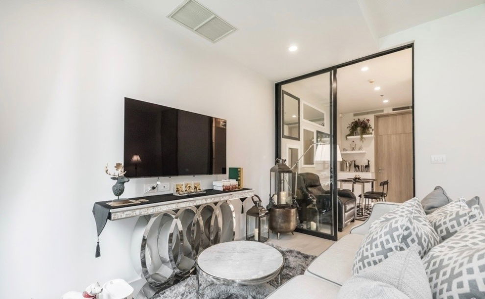 รูป ✨#PT2407_113✨𝗙𝗼𝗿 𝗥𝗲𝗻𝘁 4️⃣5️⃣k.🔥🔥 #ใกล้BTSเพลินจิต ✨#ห้องว่างนัดชมได้ ‼️ คอนโดหรูสวยน่าอยู่มาก ‼️คอนโด โนเบิลเพลินจิต - รูปที่ 2/18