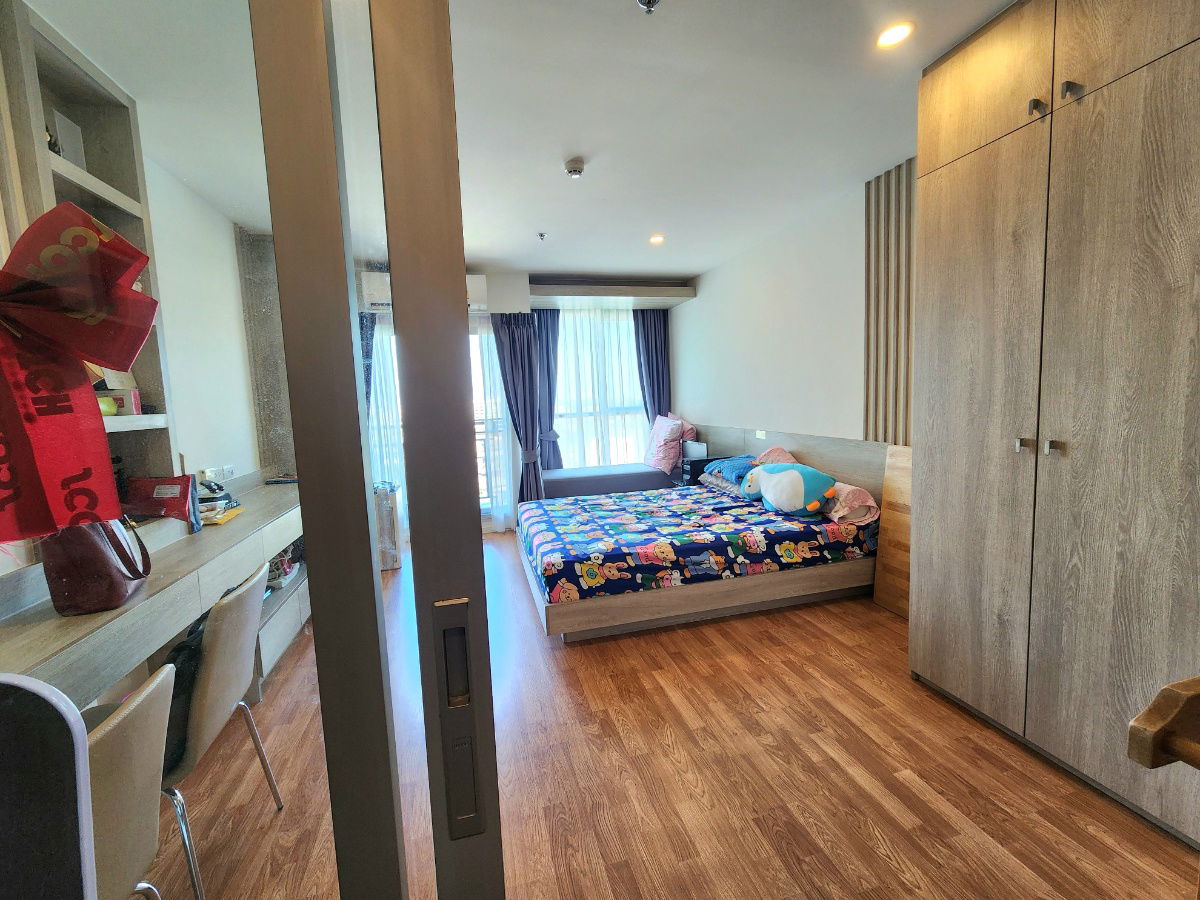 รูป **ห้องนี้ว่างครับผม สภาพใหม่มาก**ให้เช่า ลุมพินี พาร์ค บรม-สิรินธร ห้องสวย วิวดีมากๆ ครัวปิดแยกเป็นสัดส่วน พร้อมอยู่แล้ว มีรถรับส่งMRT สิรินธร - รูปที่ 2/58