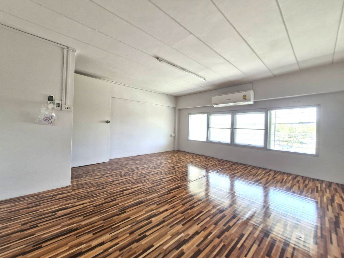 รูป ให้เช่า อาคารพาณิชย์ หน้าหมู่บ้านมโนรมย์ 4 ทำเลดี ติดตลาด ราคาถูก ถนนเลียบคลองสอง - รูปที่ 14/30