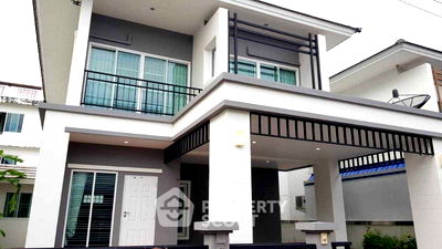 Houses for sale Si Racha Chonburi : 4-BR House in Surasak (ID 1442529)