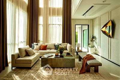 Houses for sale Bangkok : 4-BR House at Shawn Panya Indra in Bang Chan (ID 1531490)