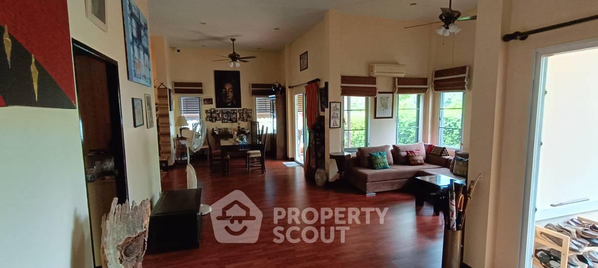 picture Spacious 3-BR Villa at Baan Chawa (ID 1346588) - 24/28