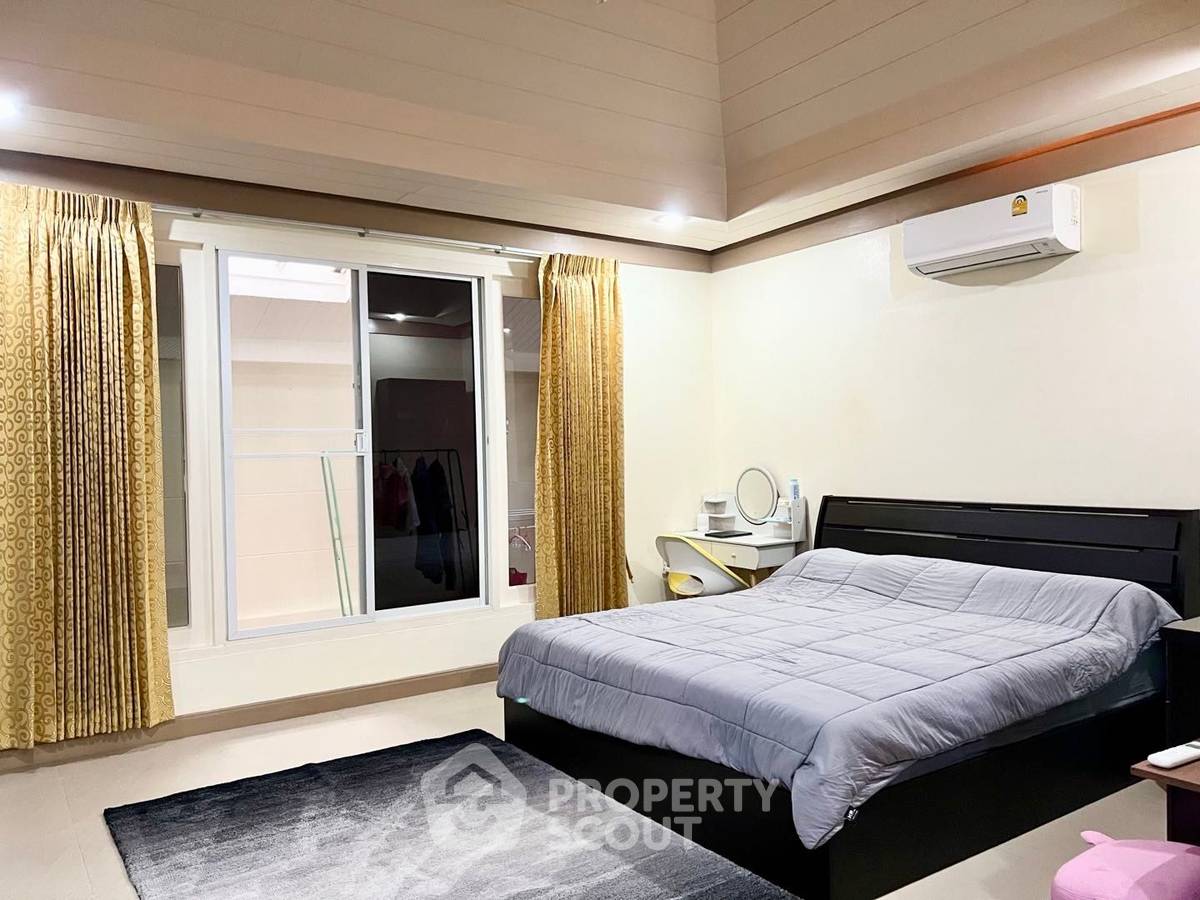 รูป บ้าน 3-ห้องนอน ใกล้ พัทยาตะวันออก (ID 1650315) - รูปที่ 11/25