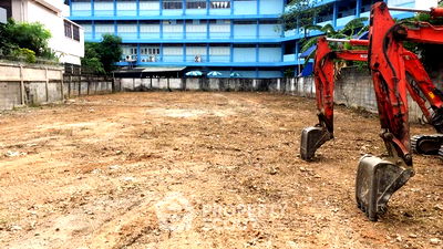 Land for sale BTS Phra Khanong : 1,064 m² Land for Rent and Sale close to Sukhumvit (ID 1195182)