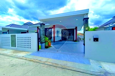 Houses for sale Hua Hin Prachaubkirikhan : [920601001-524] Zent Single house, 2 Bed 2 Bath Soi Hua Hin 112 For Sale