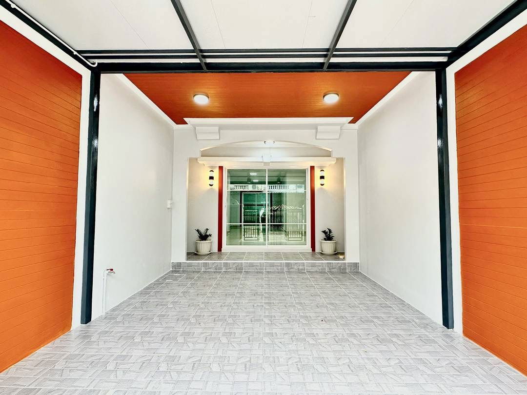 รูป ฟรีโอน! ทาวน์เฮ้าส์ 2 ชั้น ลภาวัน 1 บางบัวทอง | ตกแต่งใหม่พร้อมอยู่ | ใกล้ BTS แยกบางพลู | เพียง 1.99 ลบ. - รูปที่ 4/19