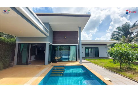 [920281015-449] Single house with pool in Saithai Krabi