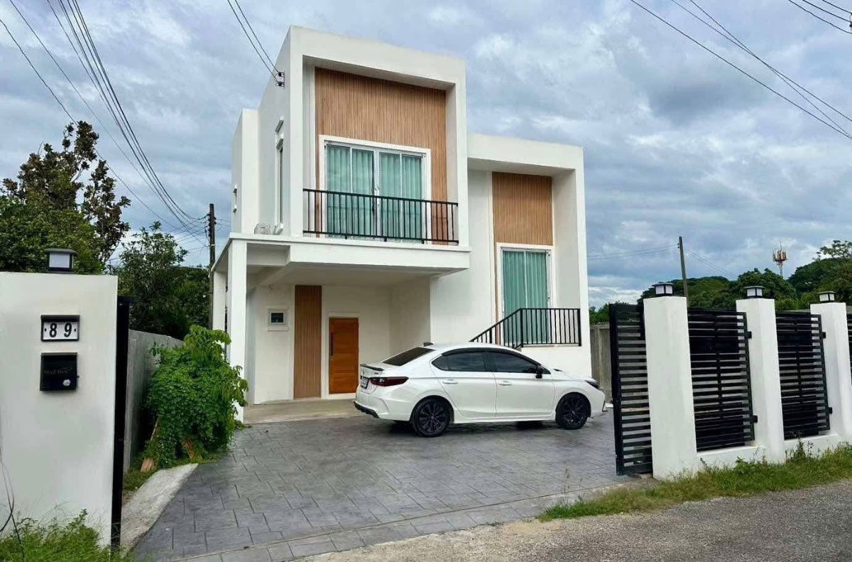 รูป ให้เช่า บ้านเดี่ยวสไตล์มูจิ ใจกลางเมืองเชียงใหม่ พื้นที่ 120 ตรม. 3 ห้องนอน - รูปที่ 1/7