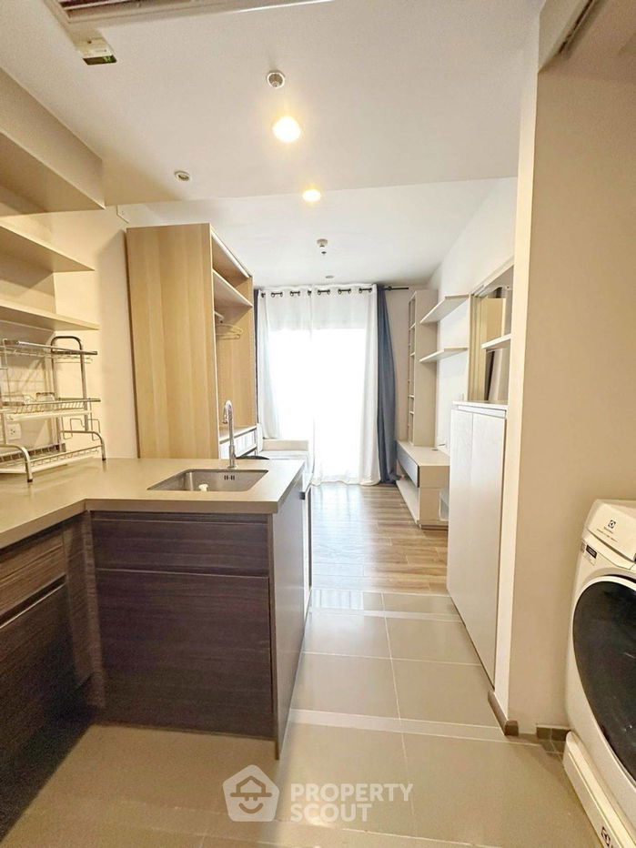 picture 1-BR Condo at Onyx Phahonyothin near BTS Saphan Khwai (ID 2300715) - 2/8