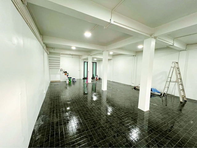 รูป ใหม่ทั้งหลัง ตีทะลุ 445ตร.ม. ให้เช่าอาคารพาณิชย์ 3 ชั้น 2 คูหา ตลาดอินดี้ 900 ม. ถ.สุขสวัสดิ์ ราษฎร์บูรณะ - รูปที่ 4/8