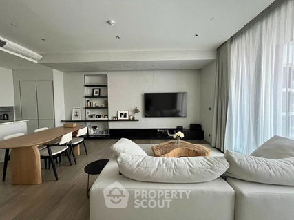 รูปภาพ 2-BR Condo at Q1 Sukhumvit near BTS Nana (ID 2439563)