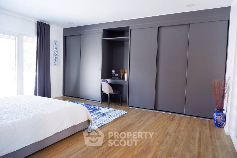 picture 3-BR House close to Central Pattaya (ID 1032091) - 8/13