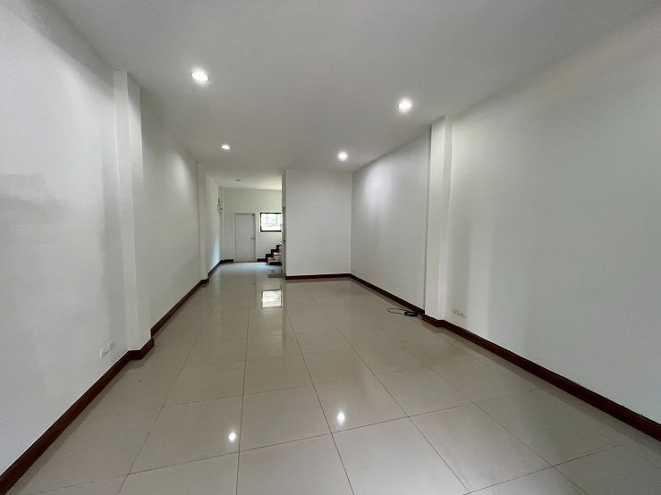 รูป ให้เช่าสำนักงาน อาคาร 4 ชั้น โครงการ Biz Pattanakarn-Onnut For Rent / จดบริษัทได้ - รูปที่ 5/15