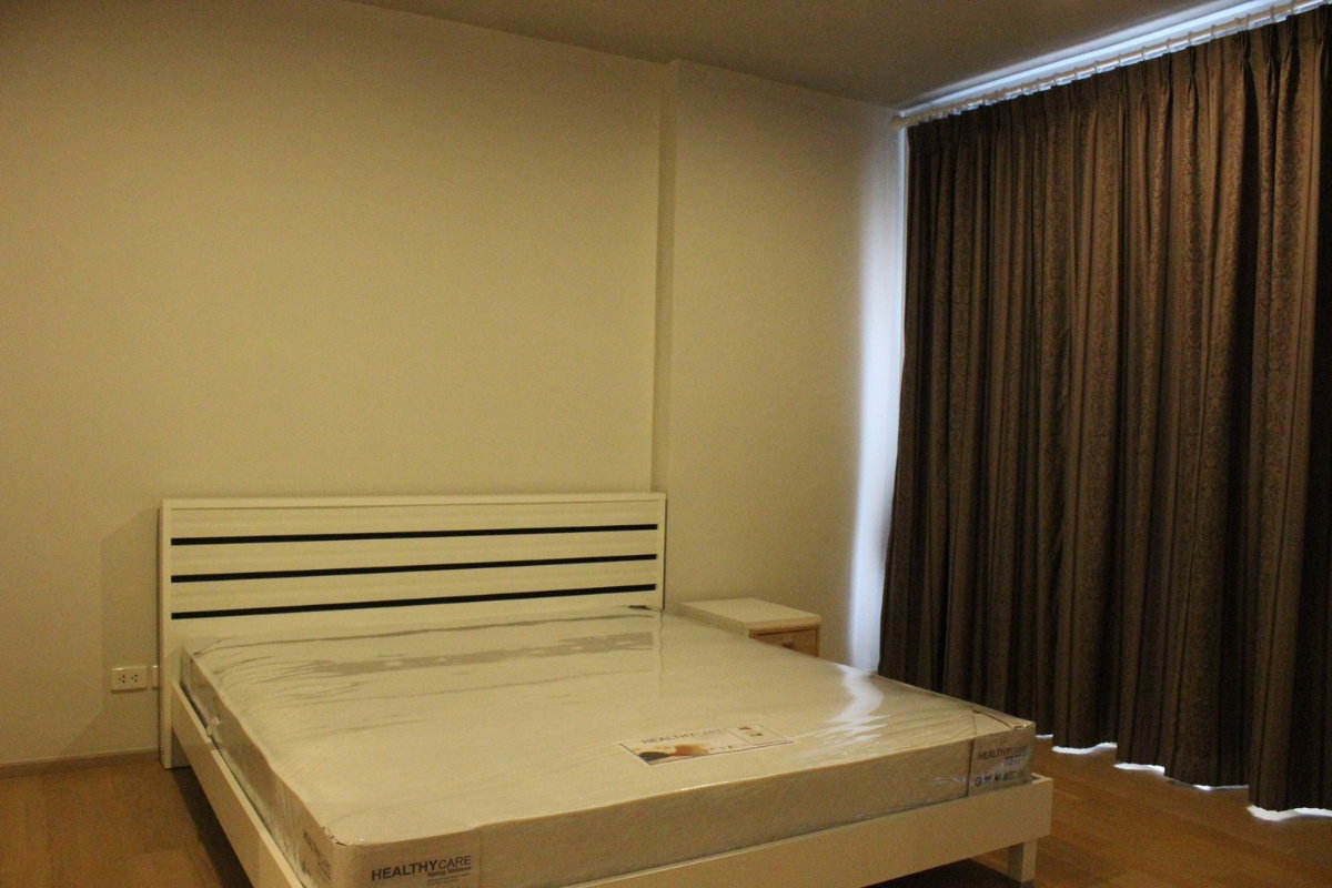 For Rent Condo Hive Sathorn fully furnished (S15-39152)