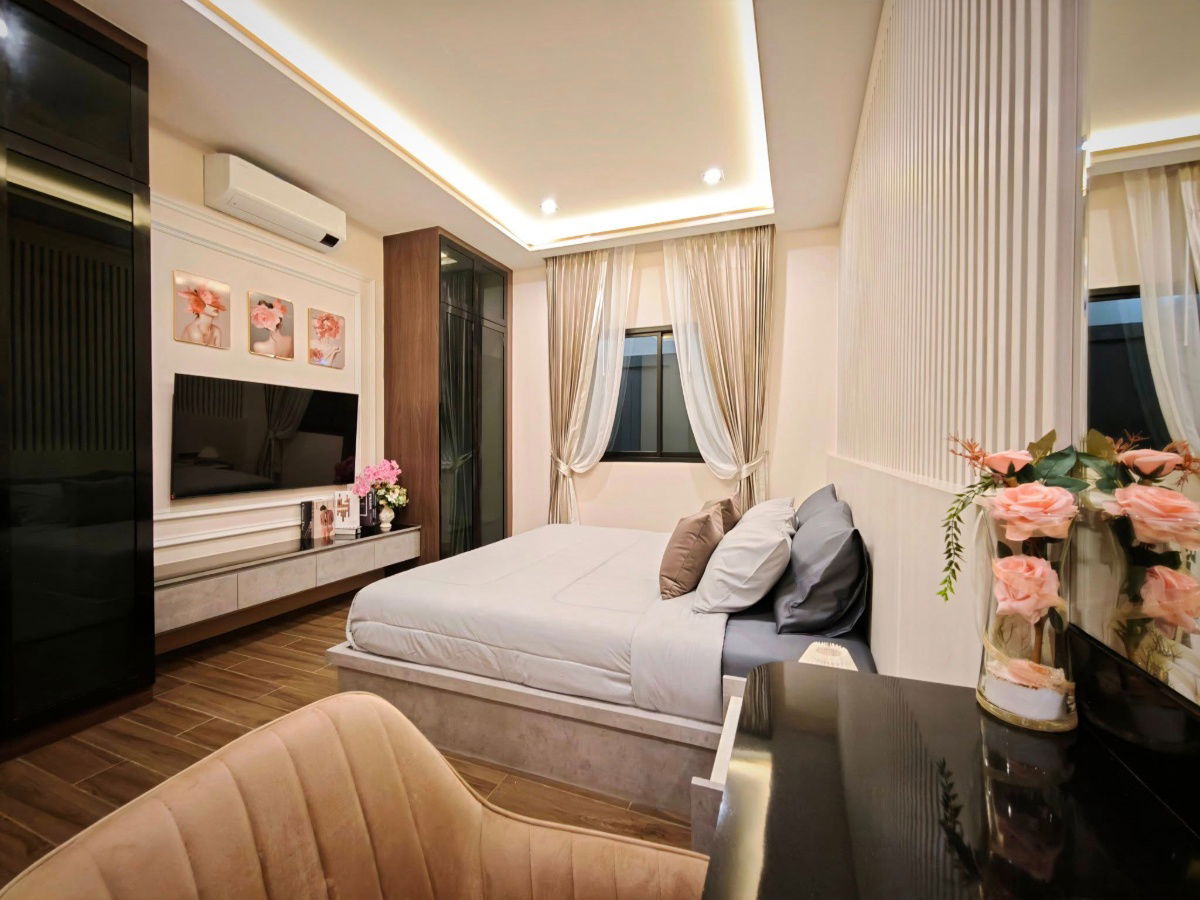 picture For sale pool villa style nordic Pattaya 9.99 M - 18/27