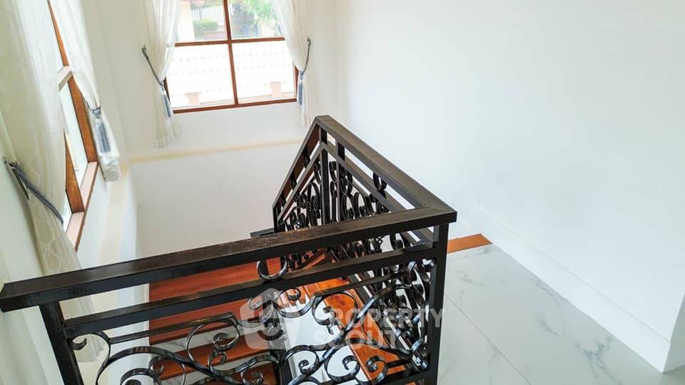 picture 5-BR House in Nong Kae (ID 1396460) - 6/13