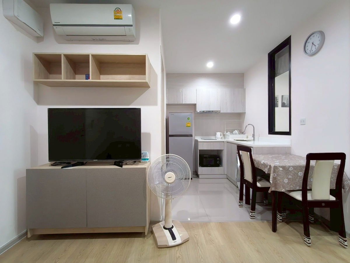 picture Condo For Rent | 2 Bedrooms, 1 Bathroom “Life Asoke” 37 sqm. Near MRT Phetchaburi - 3/12