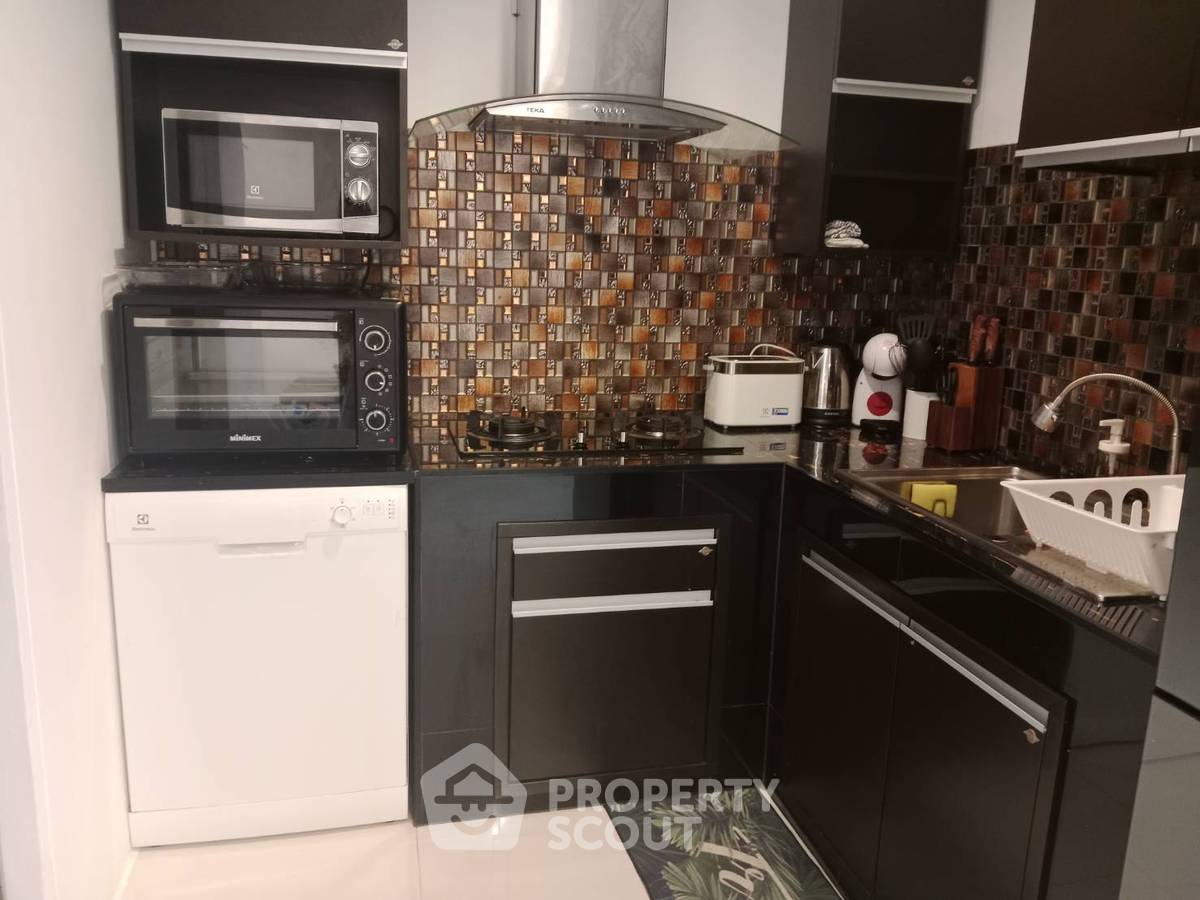 picture 2-BR Townhouse close to Ma Doo Bua Cafe (ID 1584808) - 6/9