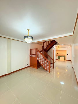 ฟรีโอน! ทาวน์เฮ้าส์ 2 ชั้น บุศรินทร์ บางบัวทอง | ตกแต่งใหม่! ใกล้ BTS แยกบางพลู | เพียง 1.79 ลบ.