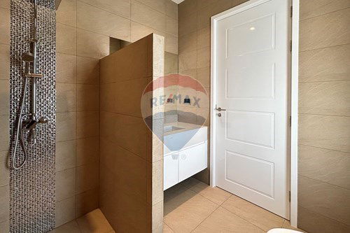 picture [920601001-642] The Clouds 3, Brand New Luxury Pool Villa, Hua Hin 70 For Sale - 34/41