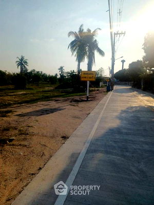 ที่ดิน ฟรอส เมจิกส์ ไอซ์ ออฟ สยาม : ที่ดินสำหรับปล่อยขาย 24,304 ตารางเมตร แถว ใกล้ เมืองพัทยา (ID 1427522)