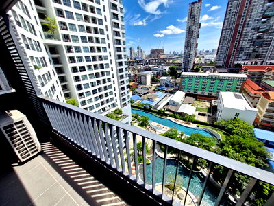 คอนโดให้เช่า : 🎯ว่าง 2นอน 2น้ำ  24000  ติดต่อ Line ID: 0989393917