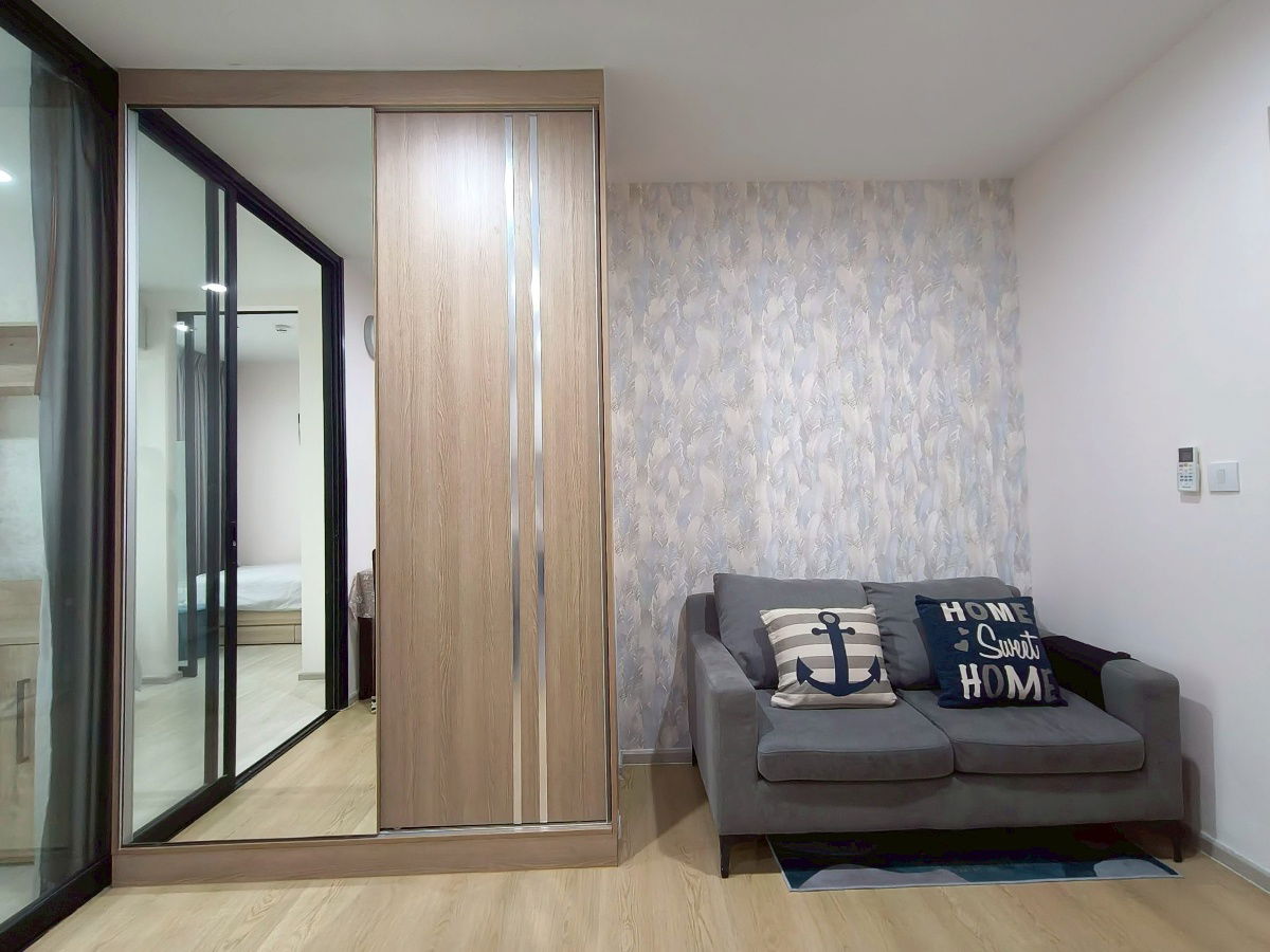 picture Condo For Rent | 2 Bedrooms, 1 Bathroom “Life Asoke” 37 sqm. Near MRT Phetchaburi - 2/12