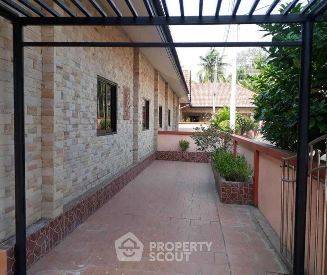 picture 2-BR House close to Huai Yai (ID 1342018) - 3/3