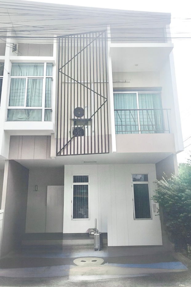 รูป ให้เช่าทาวน์โฮม ฮาบิทาวน์ โฟลด์ ติวานนท์ – แจ้งวัฒนะ (HABITOWN FOLD TIWANON – CHAENGWATTANA) อยู่ถนนติวานนท์ - รูปที่ 1/9