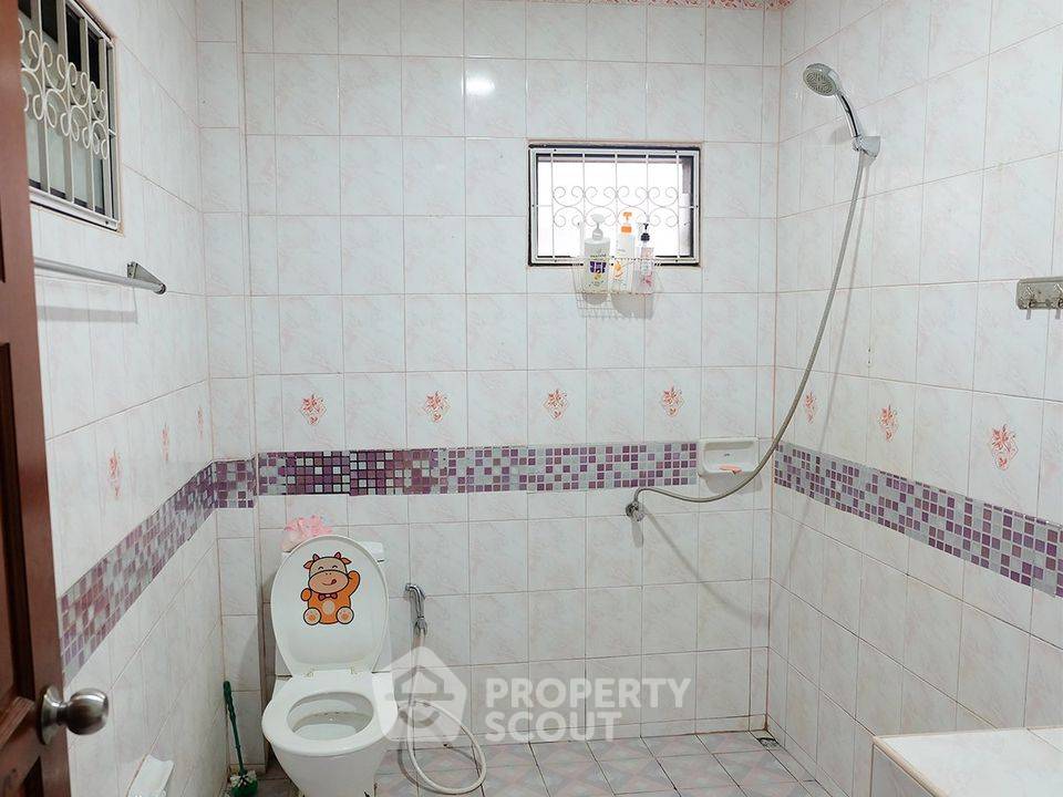 รูป บ้าน 3-ห้องนอน ใน ตะเคียนเตี้ย (ID 1583881) - รูปที่ 11/14