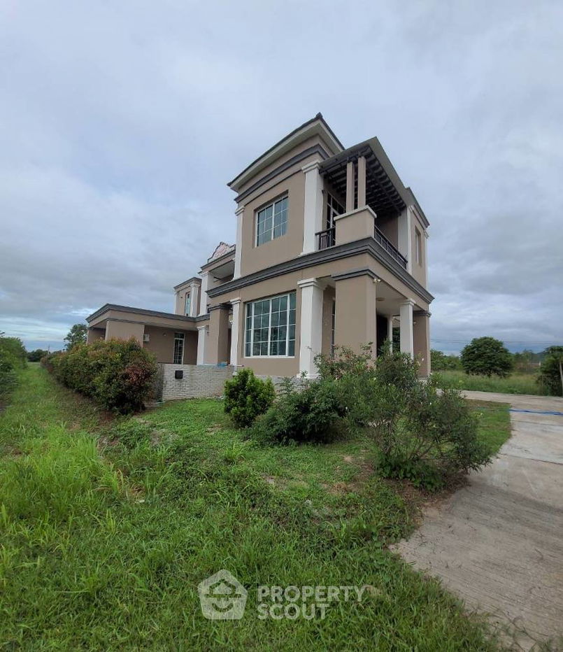 รูป บ้าน 5-ห้องนอน ใน หนองพลับ (ID 1711543) - รูปที่ 3/8