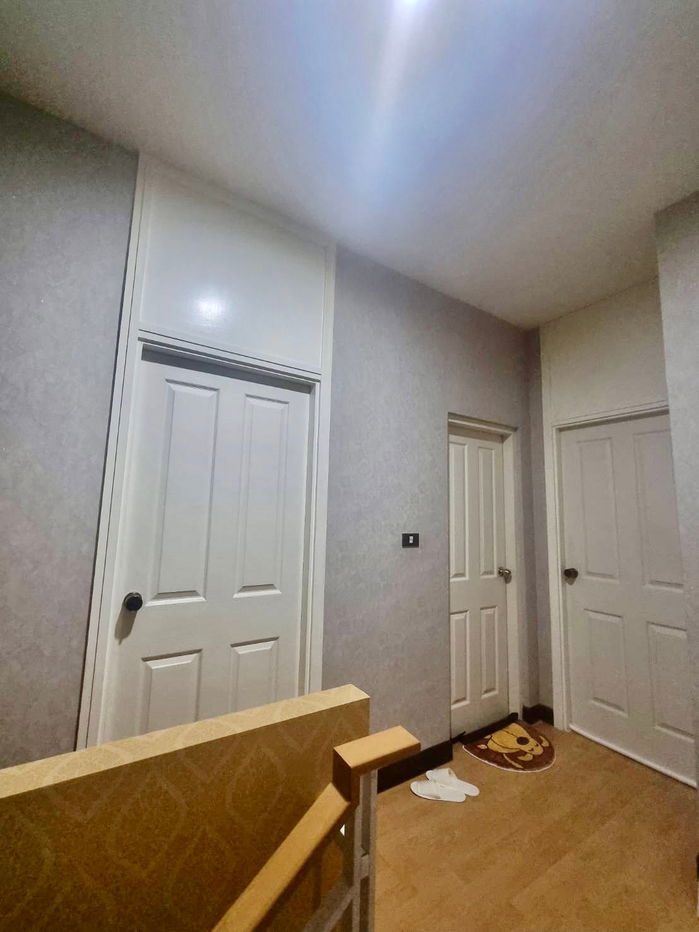 picture For Sale: Corner 3-Storey Townhome at Baan Klang Muang Ladprao 101 | Fully Built-in | Extended Front & Back | Move-in Ready - 14/16