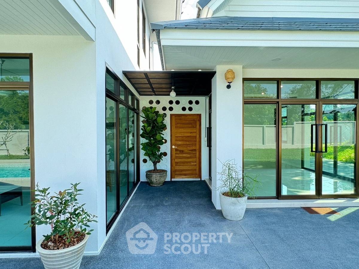 รูป วิลล่า 3-ห้องนอน ใน สัตหีบ (ID 1744938) - รูปที่ 12/30