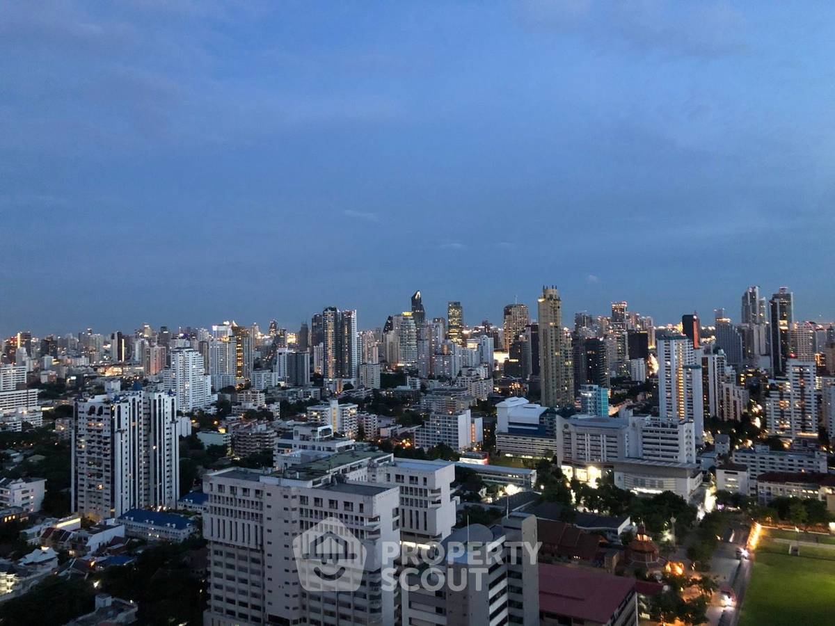 รูป คอนโด 1-ห้องนอน ที่ ศุภาลัย พรีเมียร์ แอท อโศก ใกล้ MRT เพชรบุรี (ID 983096) - รูปที่ 9/9