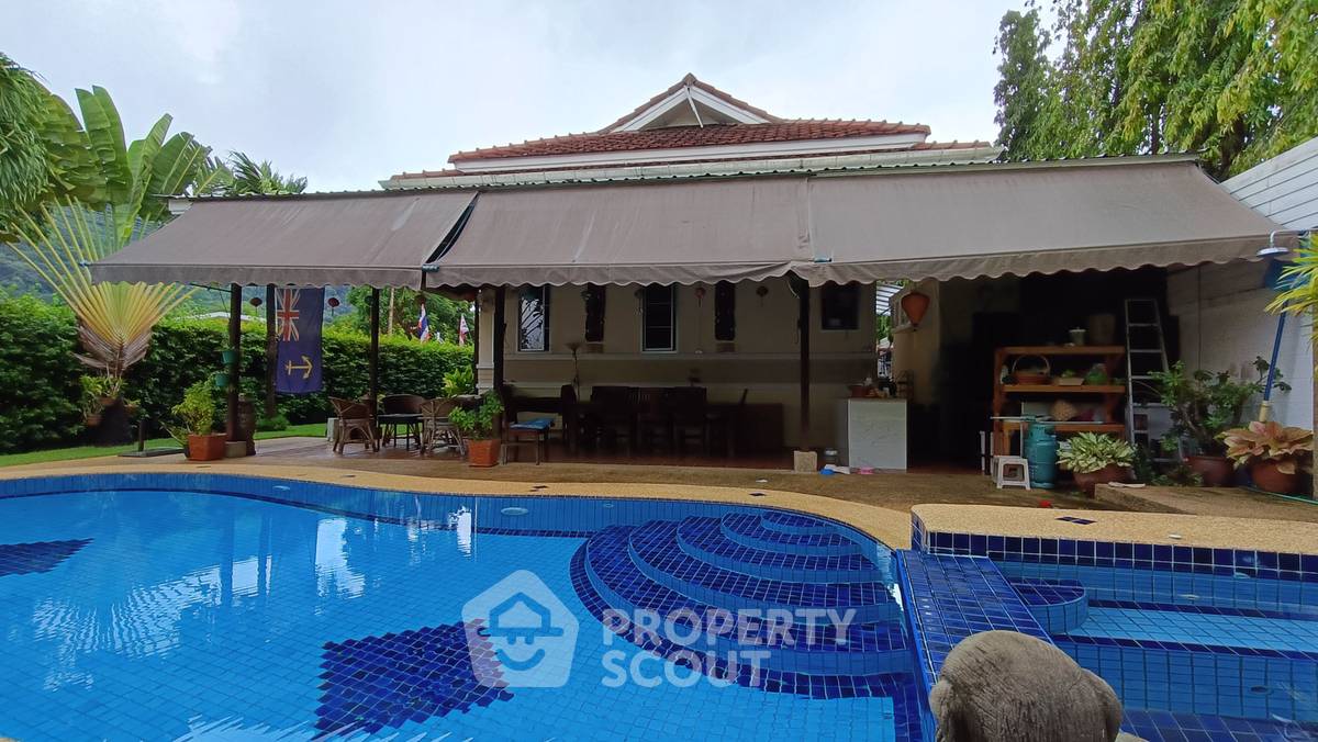 picture Spacious 3-BR Villa at Baan Chawa (ID 1346588) - 4/28