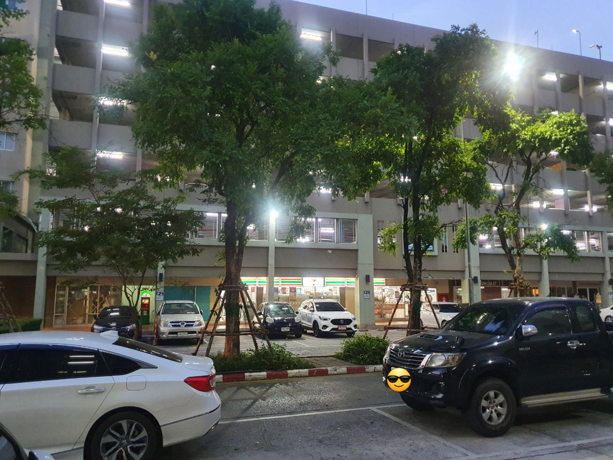 รูป ให้เช่าร้านค้า Shop ลุมพินี คอนโดทาวน์ รามอินทรา นวมินทร์ (ผู้เช่าเพิ่งย้ายออก) - รูปที่ 5/5