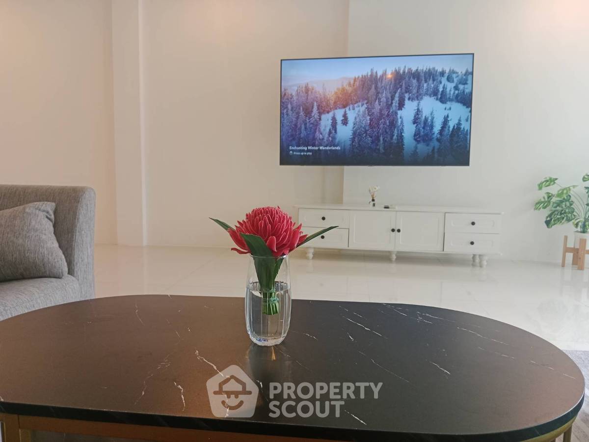 picture 2-BR Townhouse close to Ma Doo Bua Cafe (ID 1584808) - 4/9